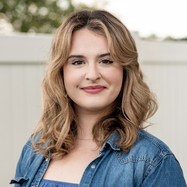 Olivia Mace headshot